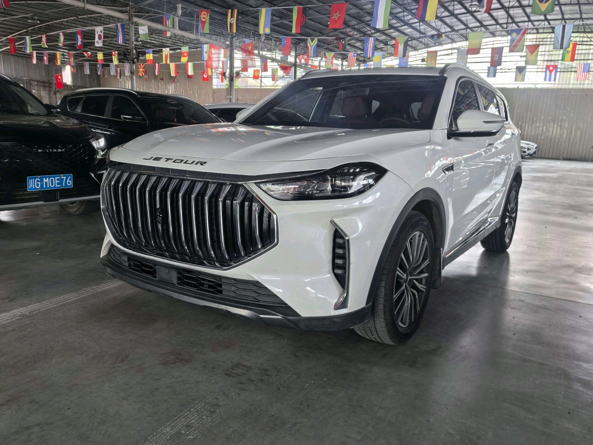 Jetour X70 PLUS 2025 car image 