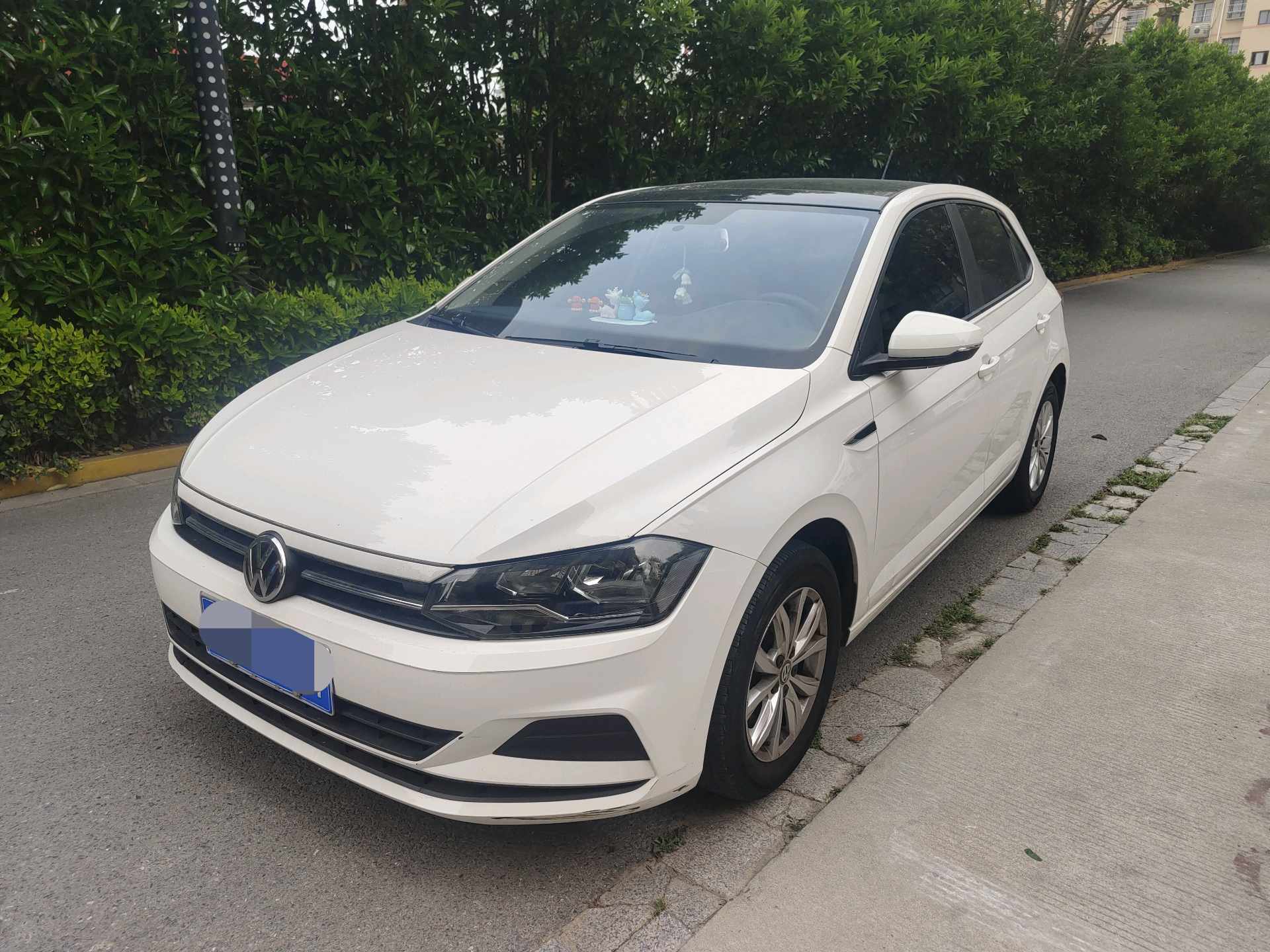 Volkswagen Polo 2021 Volkswagen Polo 2021 car image