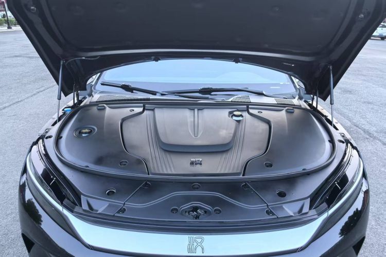 BYD Han 2023 car image #23
