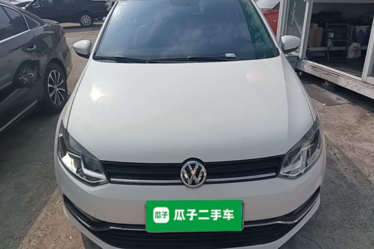 Volkswagen Polo 2015 image de voiture #3
