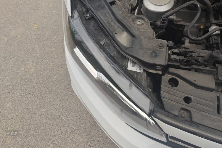 Volkswagen Polo 2023 car image #8