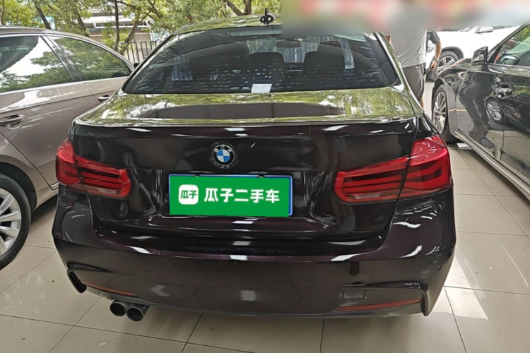 BMW 3 Series 2017 car image #6