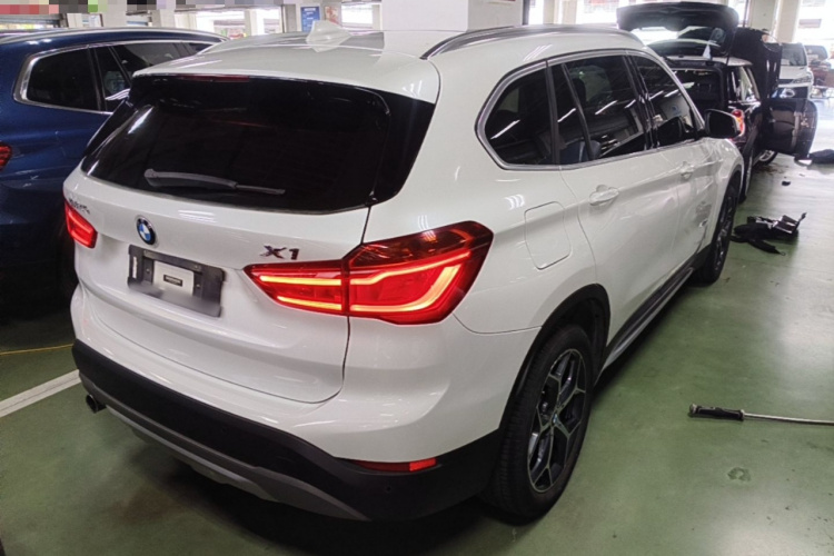 BMW X1 2017 #5 BMW X1 2017 car image #5