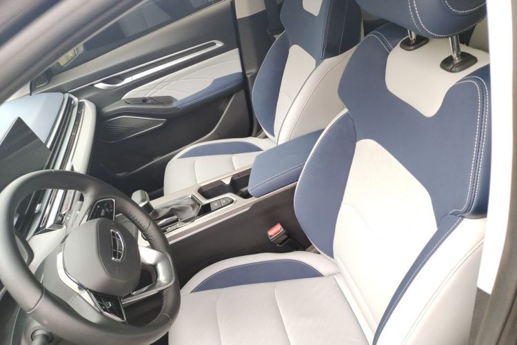GEELY Emgrand 2022 #15 GEELY Emgrand 2022 car image #15