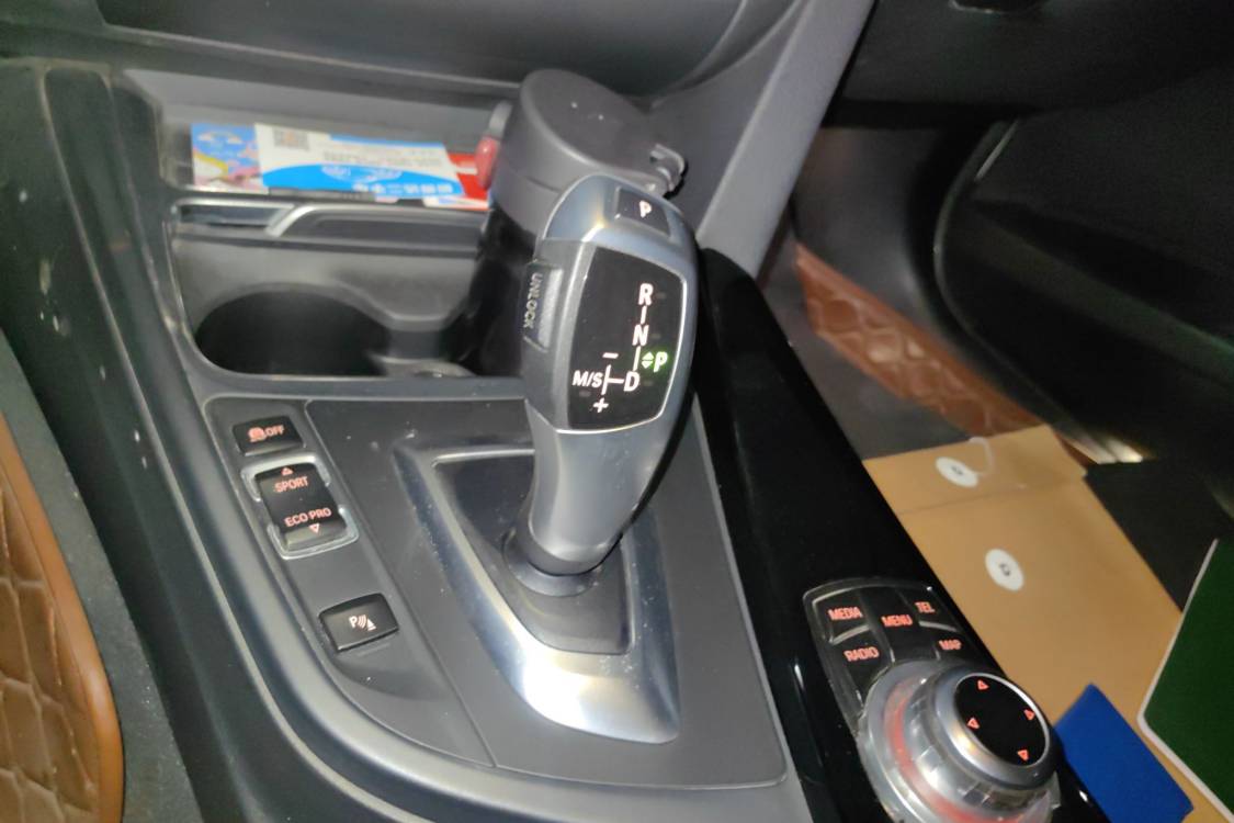 BMW 3 Series 2016 #29 BMW 3 Series 2016 car image #29