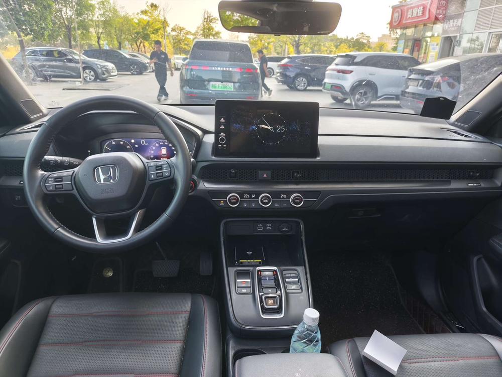 Honda CR-V 2024 immagine di auto #6