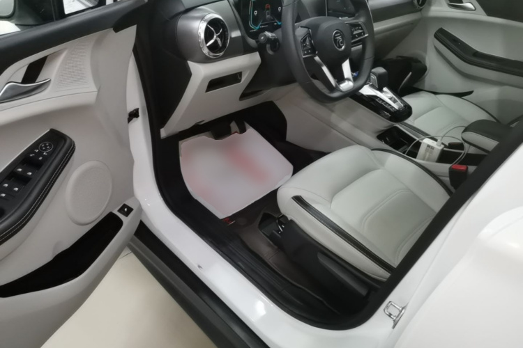BYD Yuan Pro 2021 car image #16