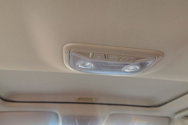 GEELY Emgrand 2017 #16 GEELY Emgrand 2017 car image #16
