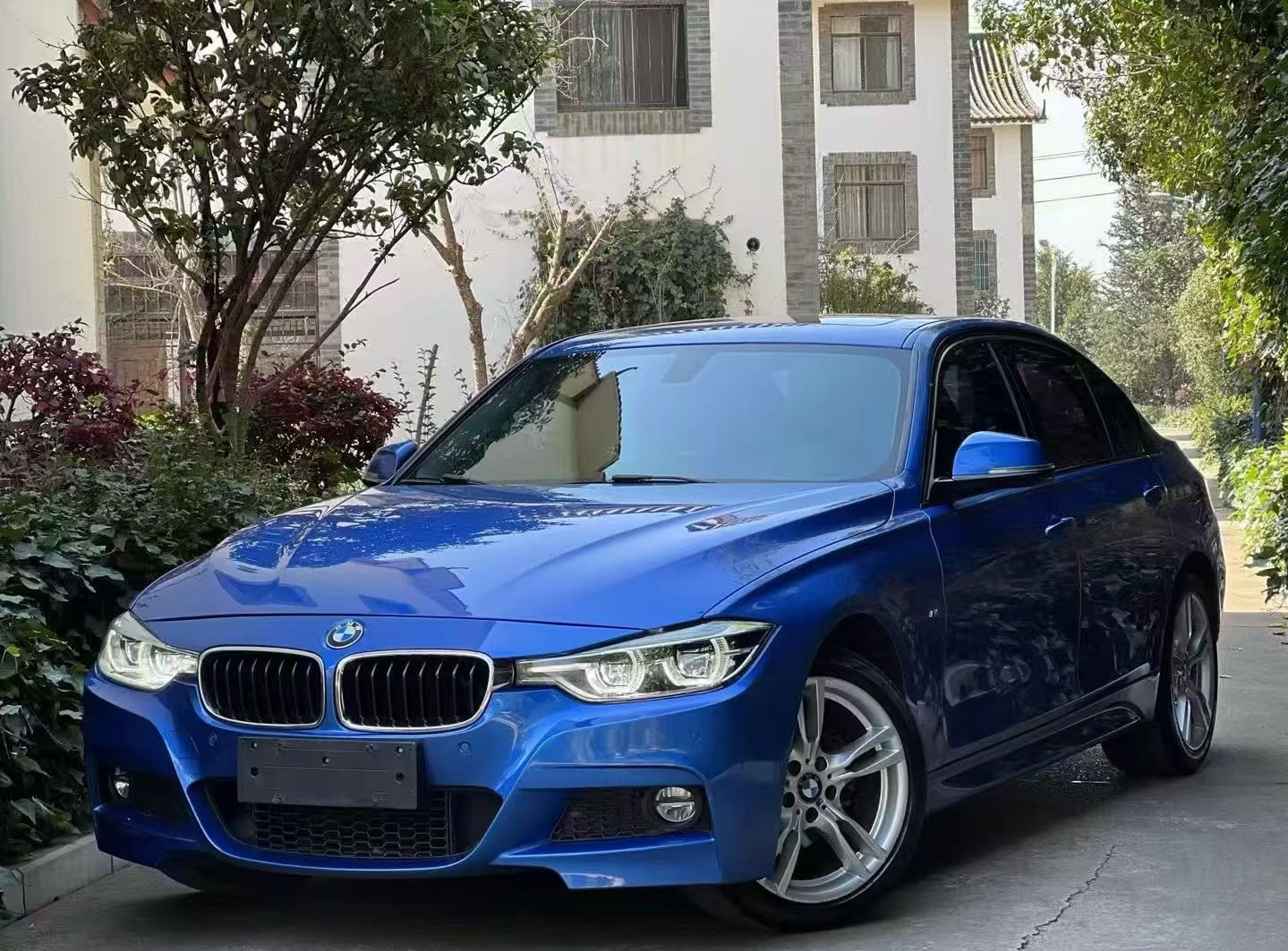 2018 2018 car image