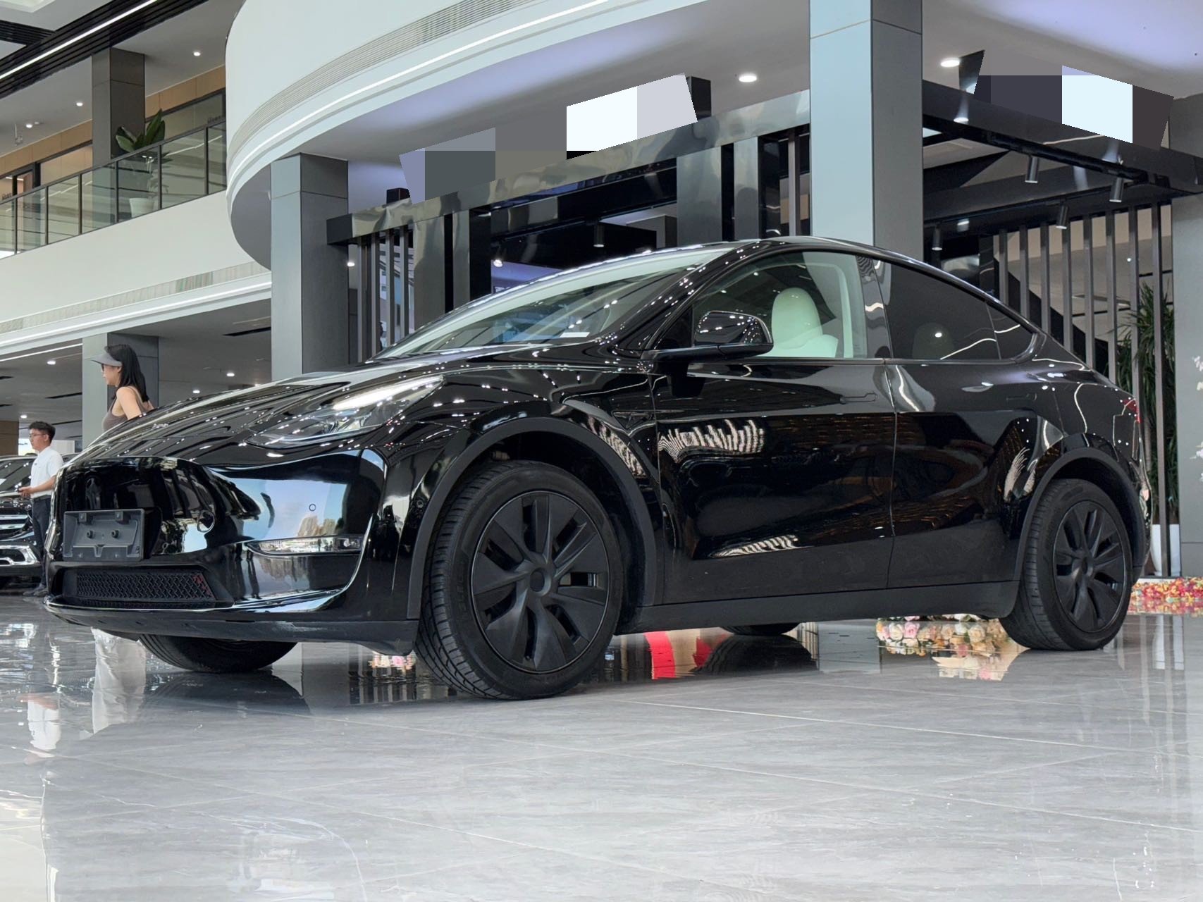 Tesla Model Y 2024 car image 