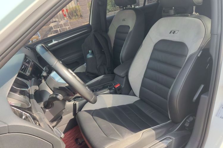 Volkswagen Golf 2019 #15 Volkswagen Golf 2019 car image #15