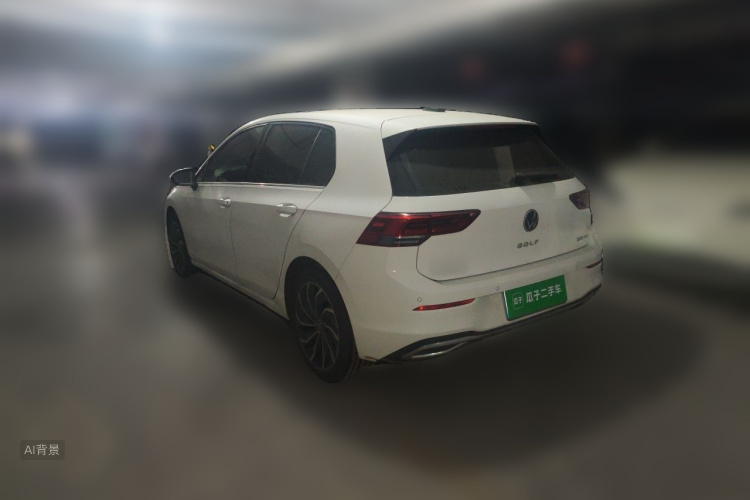 Volkswagen Golf 2024 car image #5
