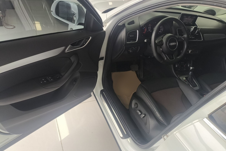 Audi Q3 2018 #16 Audi Q3 2018 immagine di auto #16