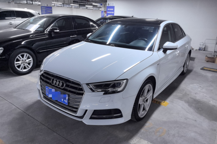 Audi A3 2020 car image #2