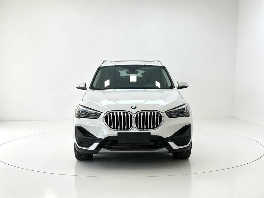 BMW X1 2023 immagine di auto #2