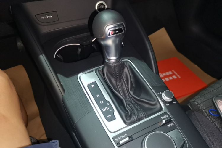 Audi A3 2017 immagine di auto #14