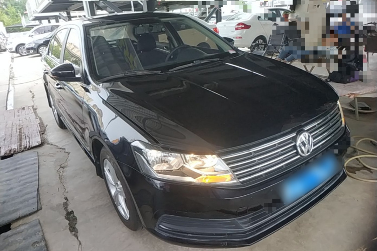 Volkswagen Lavida 2017 car image #4