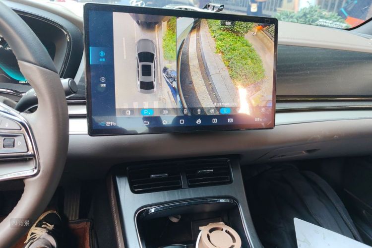 BYD Han 2022 immagine di auto #15