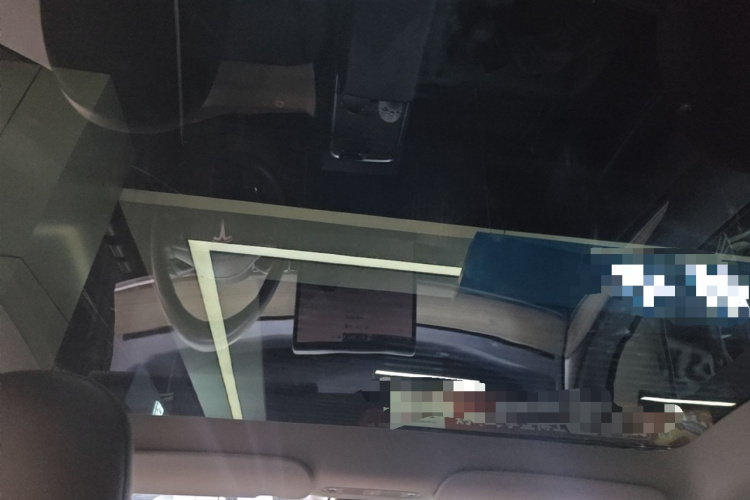 Tesla Model Y 2023 #18 Tesla Model Y 2023 car image #18