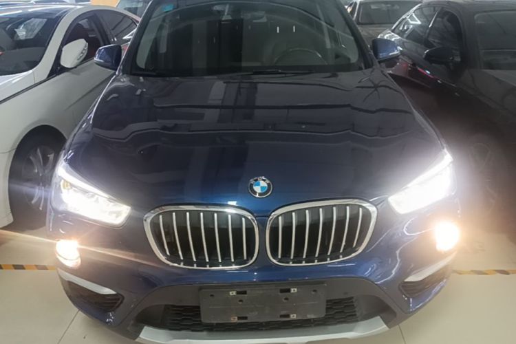 BMW X1 2018 #3 BMW X1 2018 car image #3