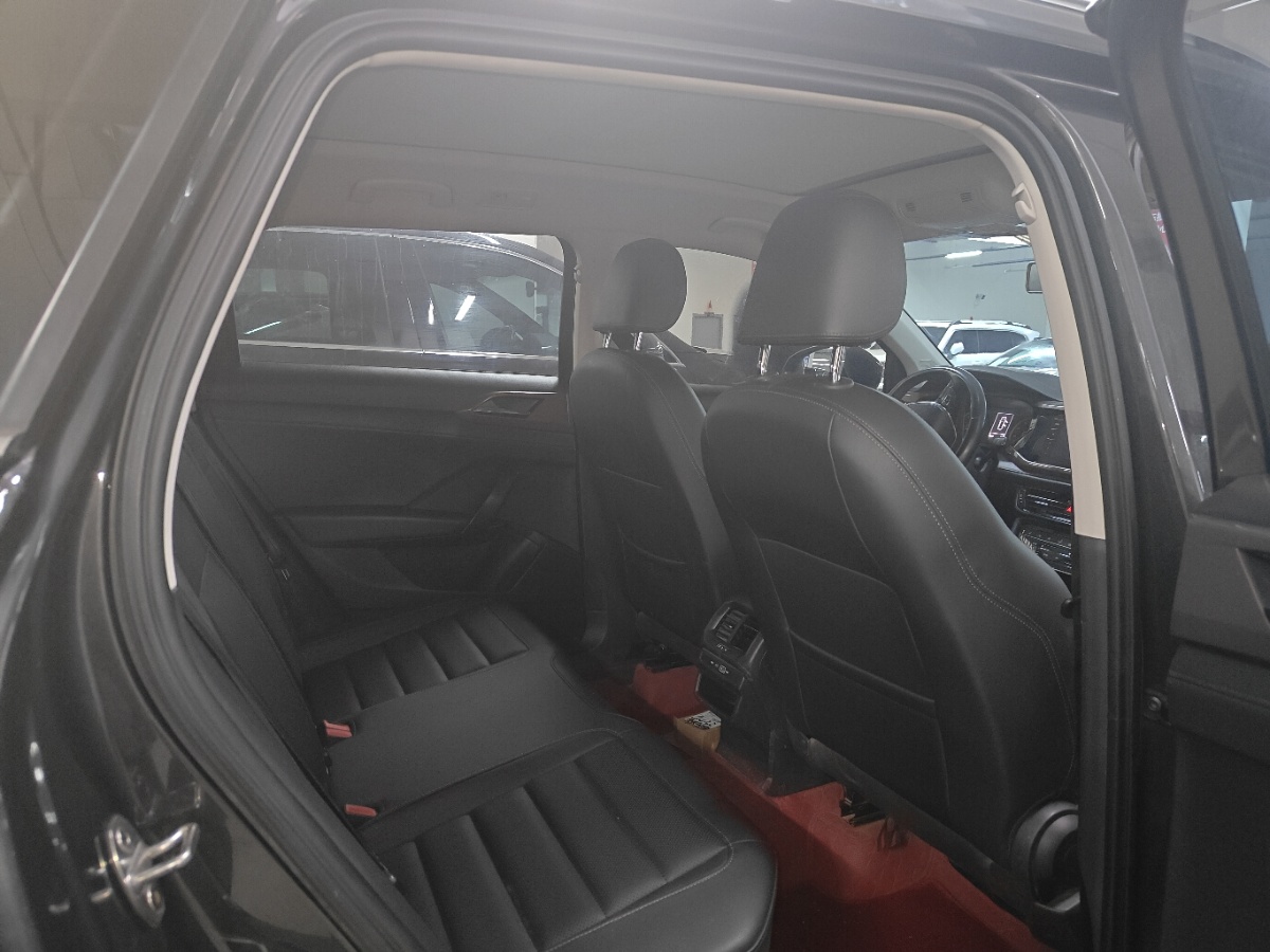 Volkswagen Tharu 2021 #8 Volkswagen Tharu 2021 car image #8