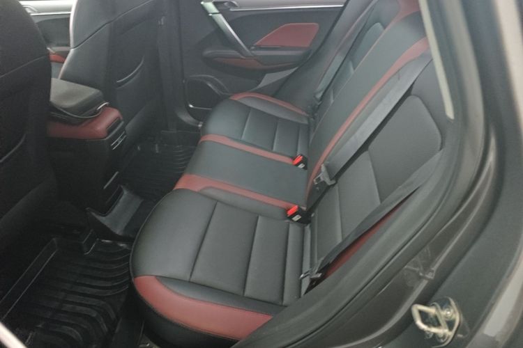 GEELY Coolray 2021 #17 GEELY Coolray 2021 car image #17