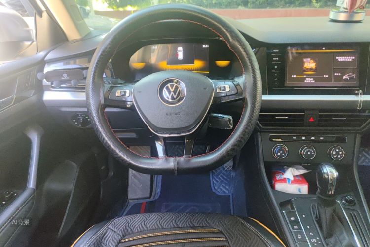 Volkswagen Lavida 2021 car image #12