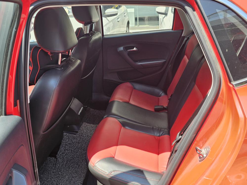 Volkswagen Polo 2016 car image #13