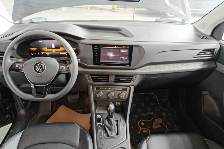 Volkswagen Tharu 2022 #10 Volkswagen Tharu 2022 car image #10