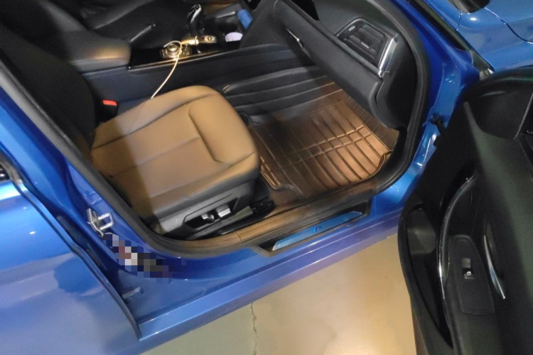 BMW 3 Series 2017 #27 BMW 3 Series 2017 car image #27