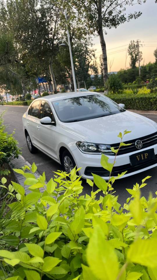 Volkswagen Santana 2020 immagine di auto #2