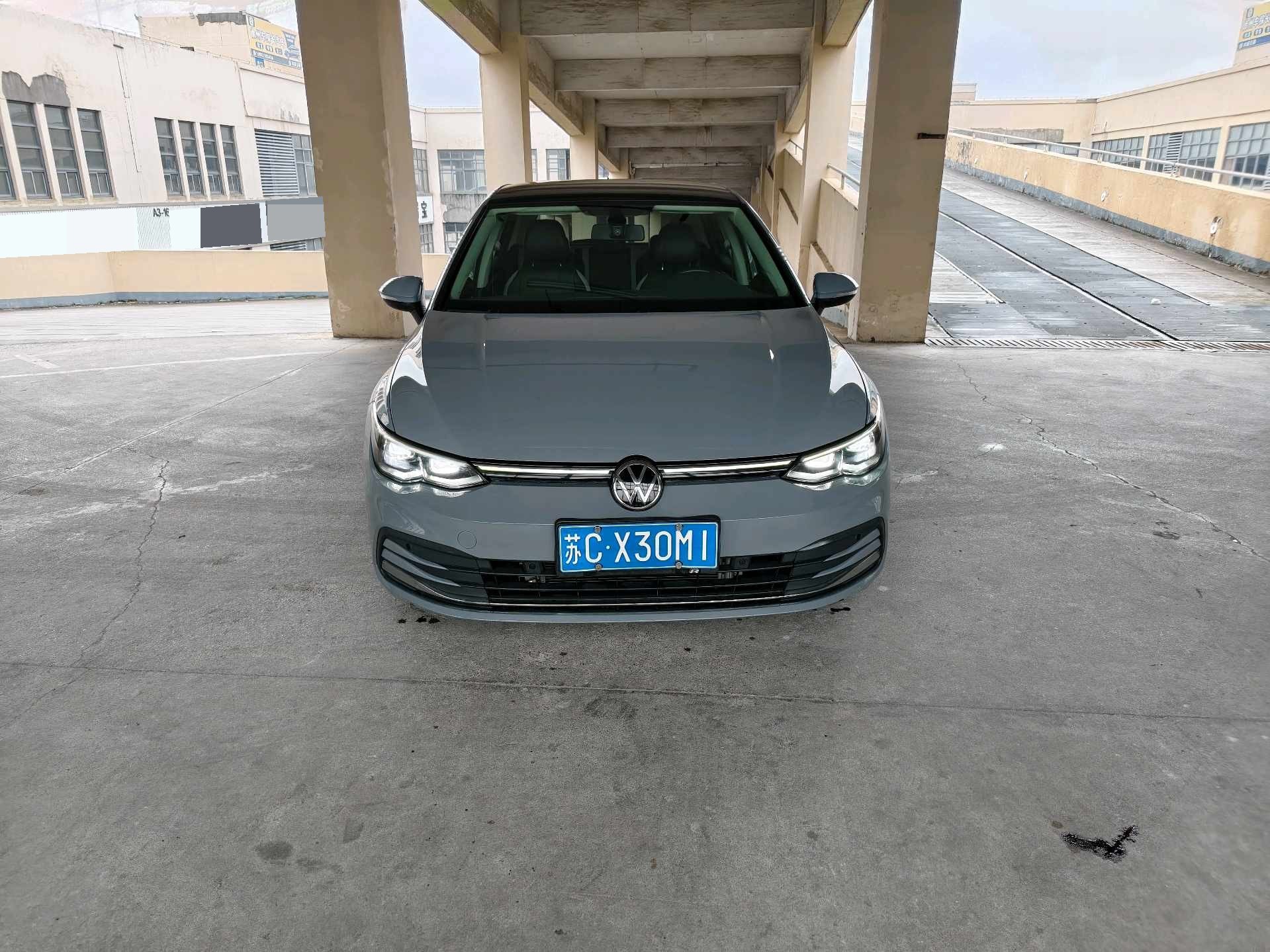 Volkswagen Golf 2021 #2 Volkswagen Golf 2021 صورة سيارة #2