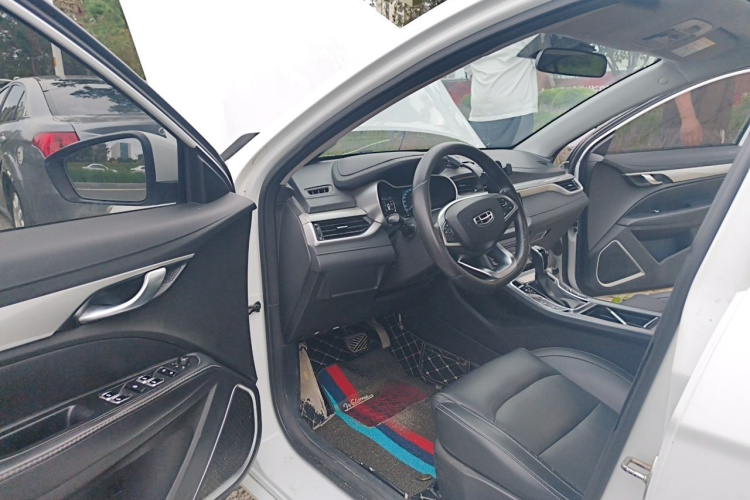 GEELY Emgrand 2020 car image #13