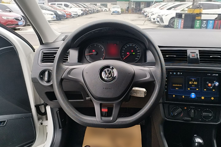 Volkswagen Santana 2021 #11 Volkswagen Santana 2021 car image #11
