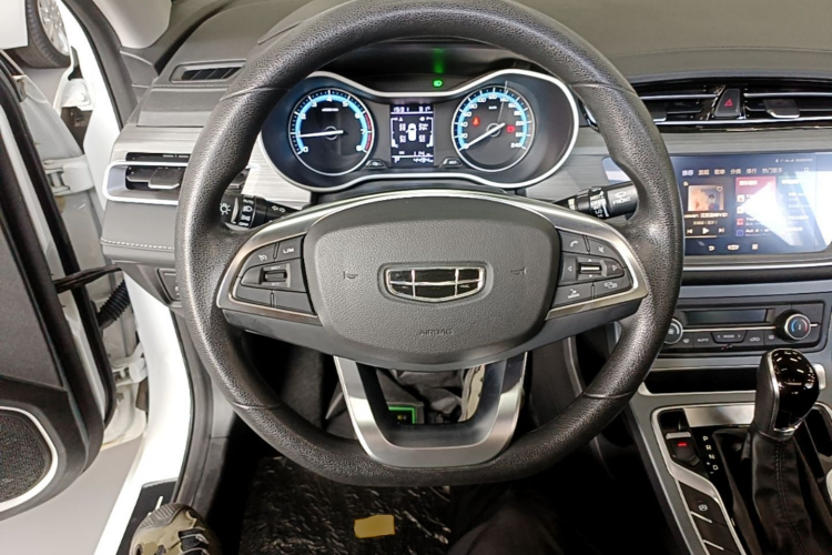 GEELY Emgrand 2021 car image #15
