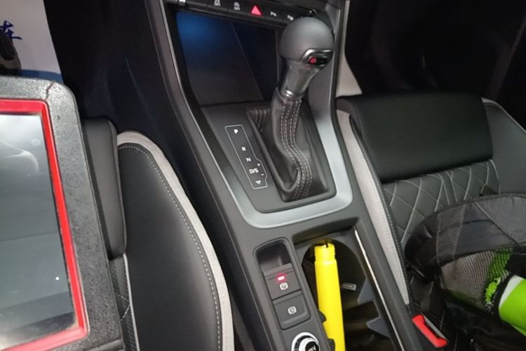 Audi Q3 2025 imagen de coche #14