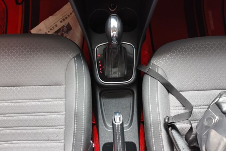 Volkswagen Polo 2015 #14 Volkswagen Polo 2015 car image #14