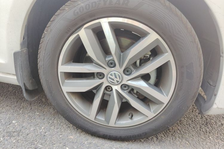 Volkswagen Golf 2015 #9 Volkswagen Golf 2015 car image #9