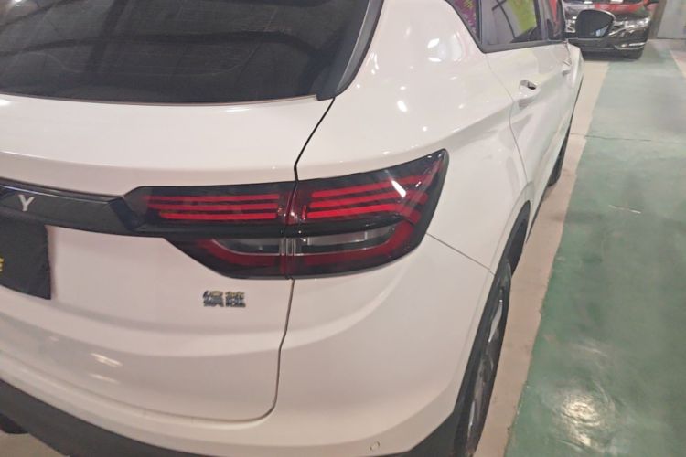 GEELY Coolray 2025 #8 GEELY Coolray 2025 car image #8