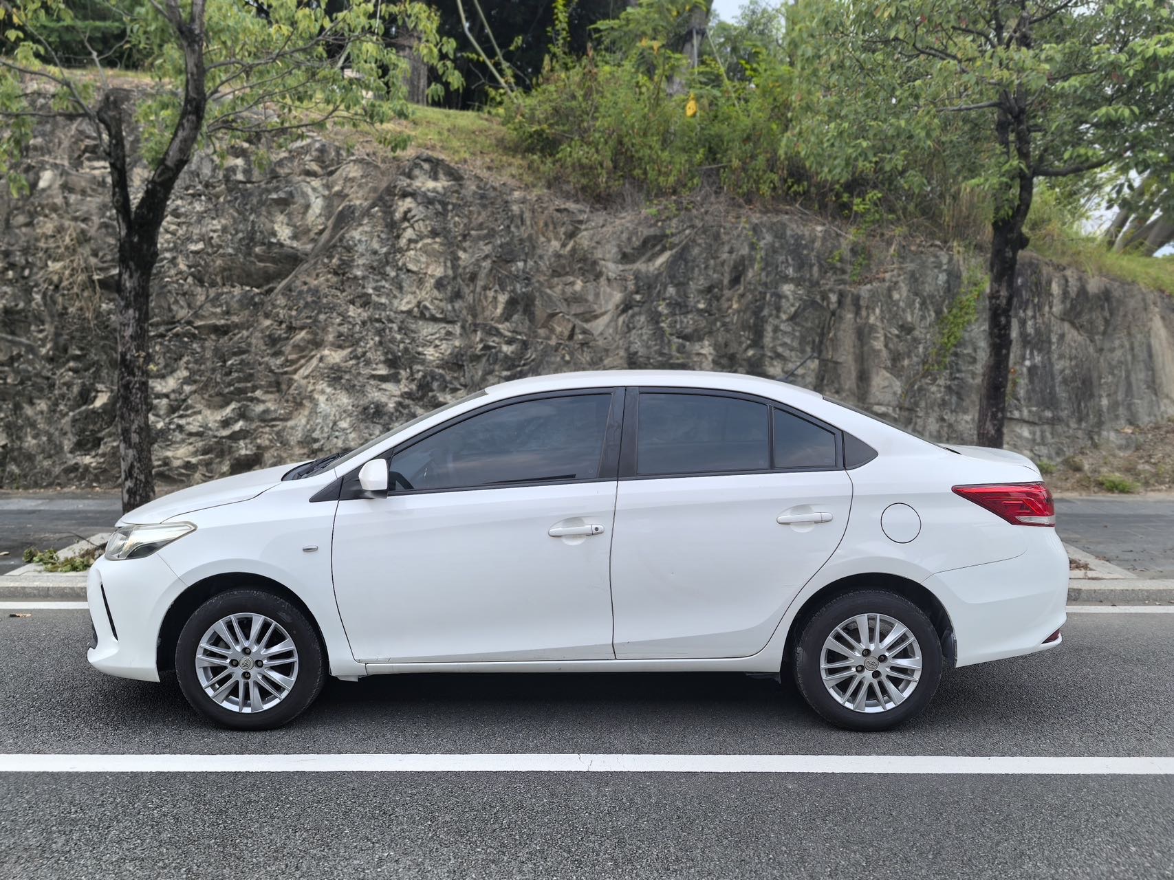 Toyota Vios 2018 car image #13