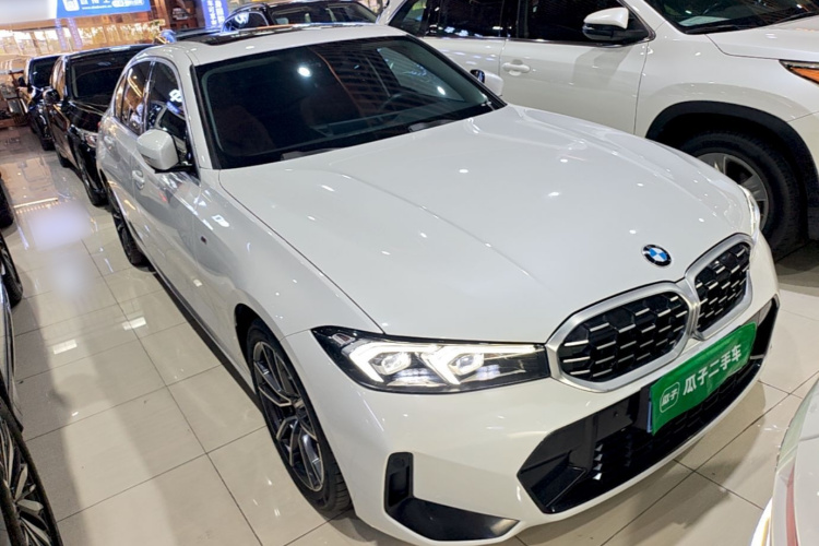 BMW 3 Series 2023 car image #6