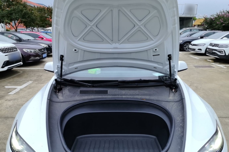 Tesla Model 3 2025 #20 Tesla Model 3 2025 car image #20