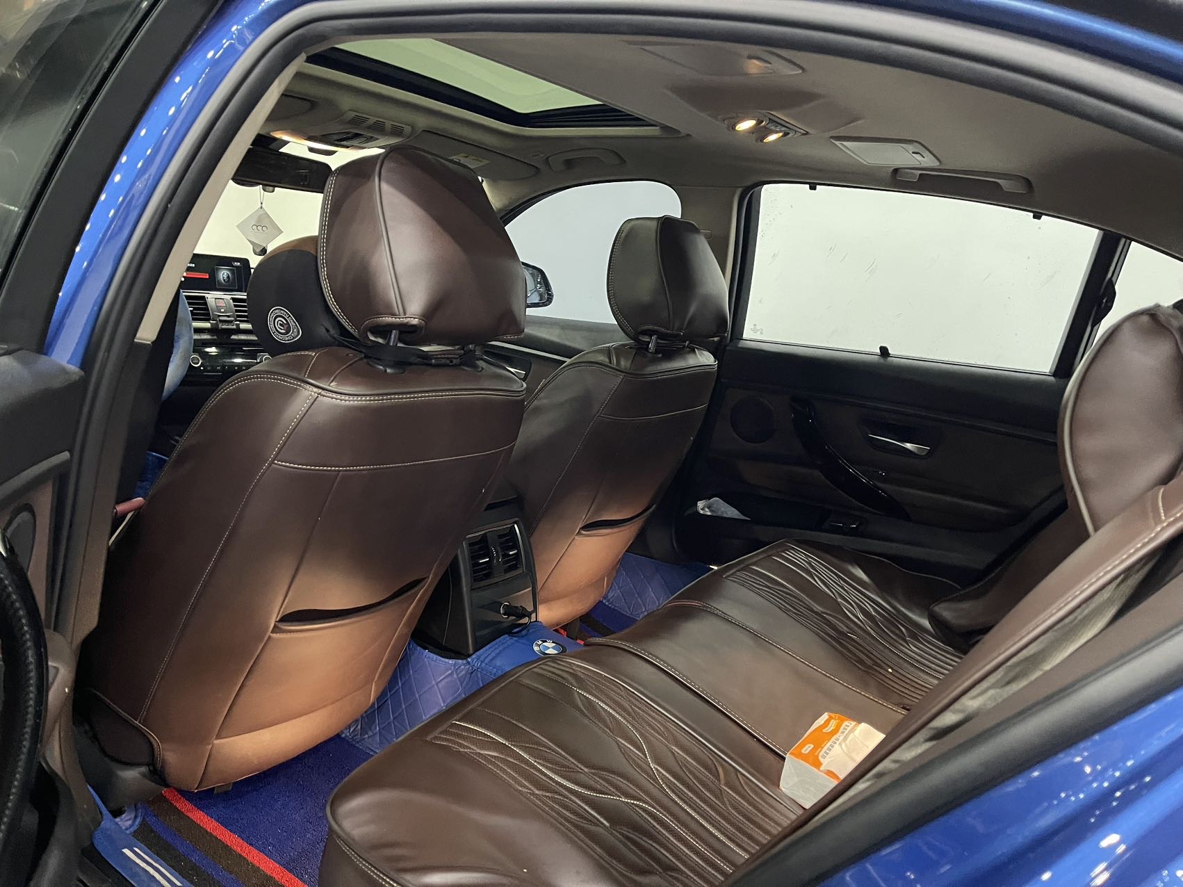 BMW 3 Series 2019 #5 BMW 3 Series 2019 صورة سيارة #5