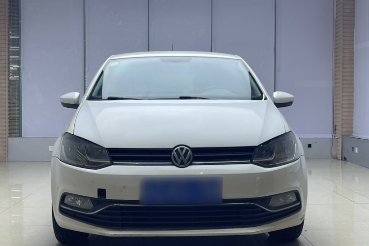 Volkswagen Polo 2015 صورة سيارة #7