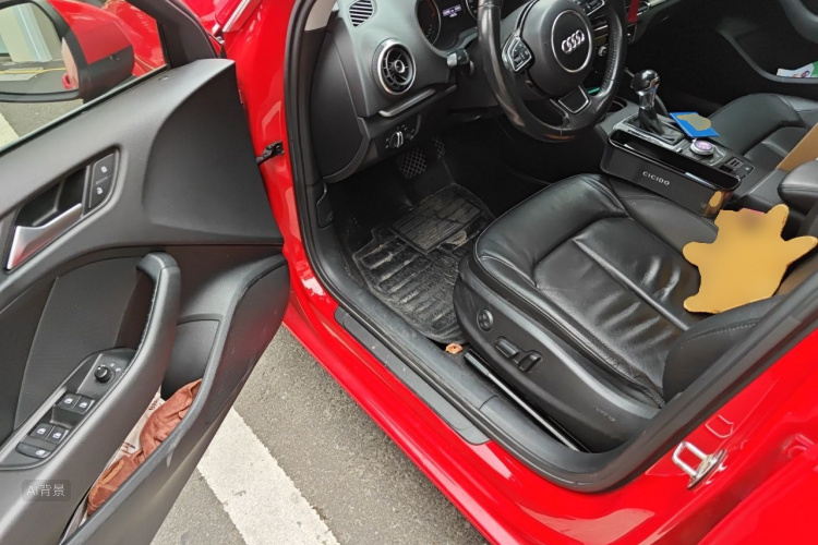 Audi A3 2015 car image #18