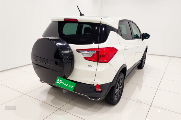 BYD Yuan New Energy 2019 car image #7