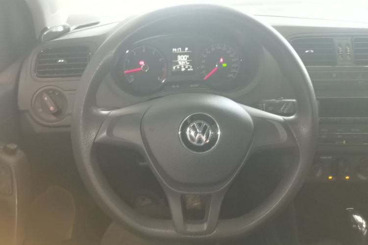 Volkswagen Polo 2018 #11 Volkswagen Polo 2018 car image #11