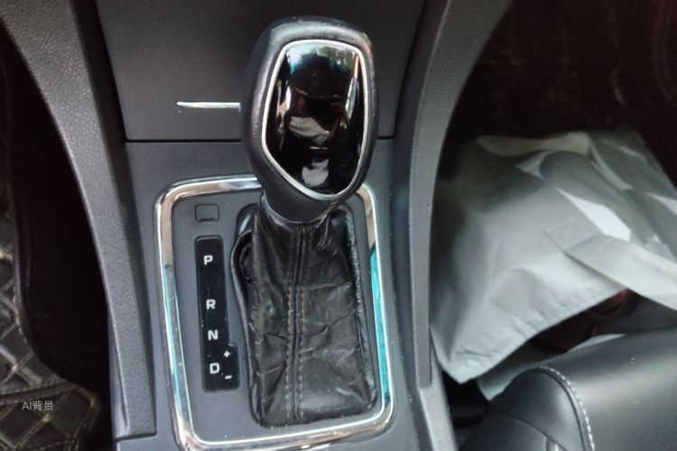 GEELY Emgrand 2017 car image #16
