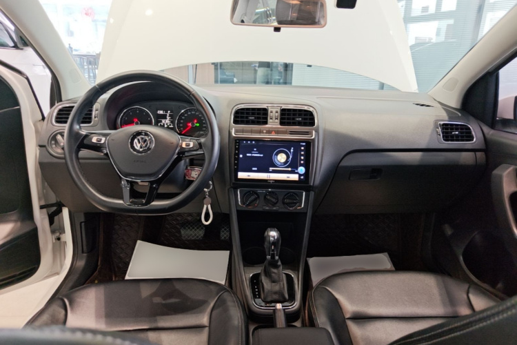 Volkswagen Polo 2018 #10 Volkswagen Polo 2018 car image #10