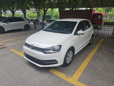 Volkswagen Polo 2017 car image 